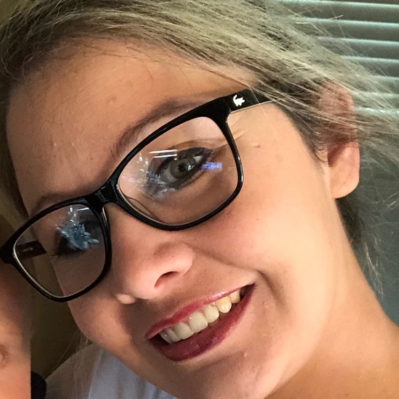 Meet the Posher Other - Meet your Posher, Anna